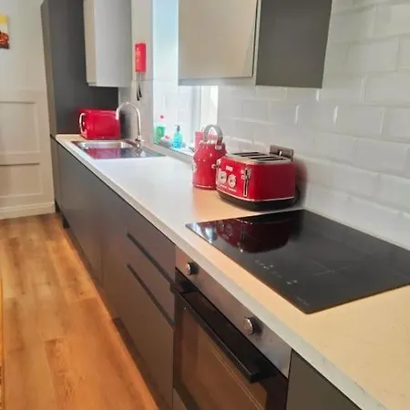 Chelsea 2 Bedroom Promenade Apartment Блэкпул Экстерьер фото