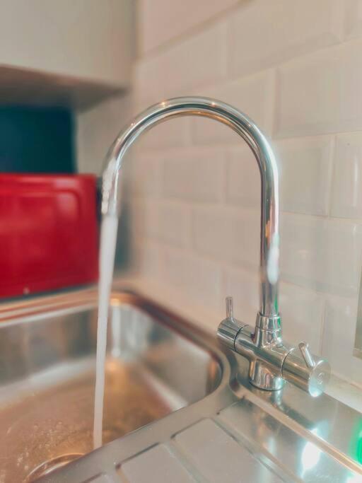 Chelsea 2 Bedroom Promenade Apartment *