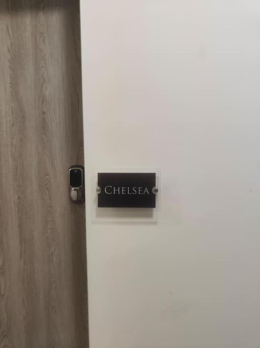 Chelsea 2 Bedroom Promenade *