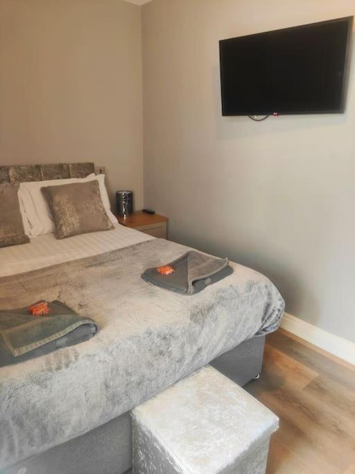 Chelsea 2 Bedroom Promenade Apartment